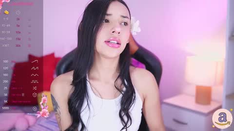 Hade online show from March 6, 9:31 pm