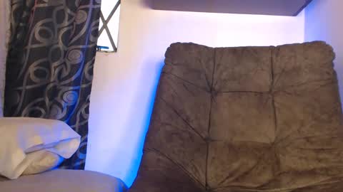 HADEZ online show from April 7, 11:01 am