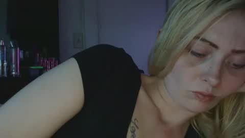 Hailey and d online show from January 15, 3:04 am