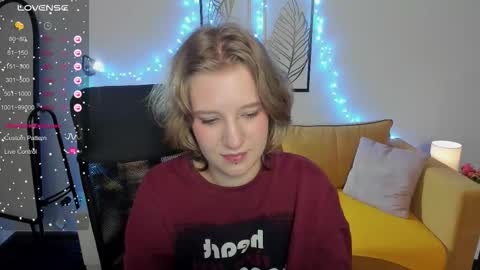 Snapshot of haileyfoxy chatting on September 27, 8:56 am Hailey online show from September 27, 8:56 am