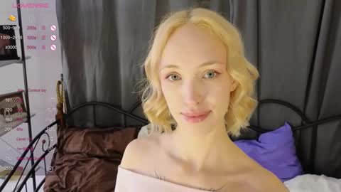 Lylu online show from January 31, 10:07 pm