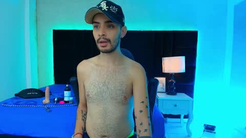 Snapshot of hairy_diamond chatting on September 17, 3:10 am H A I R Y D I A M O N D online show from September 17, 3:10 am