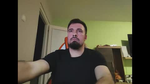 hairy_guy007 online show from February 19, 9:25 pm