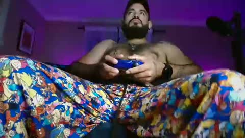 J  M online show from April 9, 8:09 am