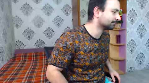 Hairy Tyler online show from February 22, 6:06 am