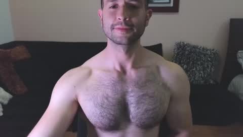 Snapshot of hairyncuteass chatting on March 2, 1:04 am hairyncuteass online show from March 2, 1:04 am