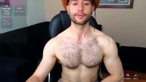 Snapshot of hairyncuteass chatting on October 15, 2:51 pm hairyncuteass online show from October 15, 2:51 pm