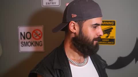 HairyRobXxX online show from November 26, 9:11 pm