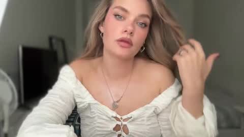 Snapshot of haley_rune chatting on September 13, 10:39 am haley_rune online show from September 13, 10:39 am