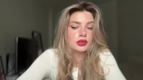 Snapshot of haley_rune chatting on October 16, 10:15 am haley_rune online show from October 16, 10:15 am