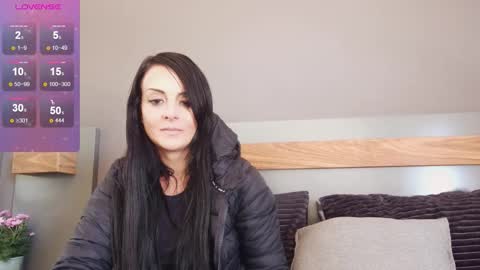 Snapshot of haley_vernandez chatting on October 18, 10:19 am Haley online show from October 18, 10:19 am