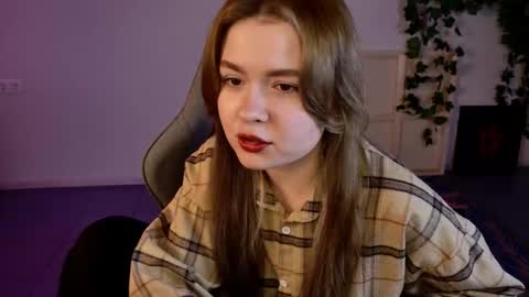 Snapshot of haleysun chatting on October 20, 9:03 am HaleySun online show from October 20, 9:03 am
