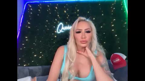 Halia Hill online show from April 16, 8:42 pm