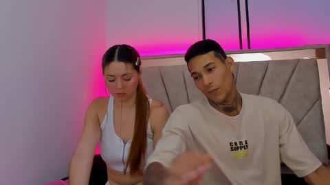 Hana and Zeta online show from February 24, 2:31 pm