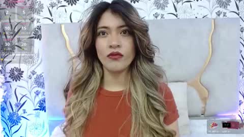 Snapshot of hanaa_tay chatting on September 23, 11:37 am hanaa_tay online show from September 23, 11:37 am