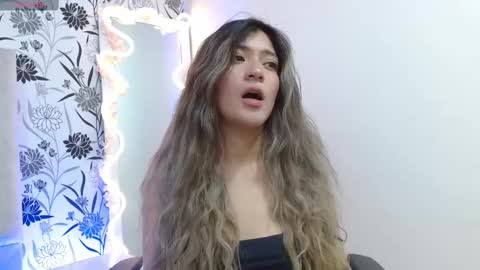 Snapshot of hanaa_tay chatting on October 3, 12:13 pm hanaa_tay online show from October 3, 12:13 pm