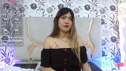 Snapshot of hanaa_tay chatting on October 15, 12:50 pm hanaa_tay online show from October 15, 12:50 pm