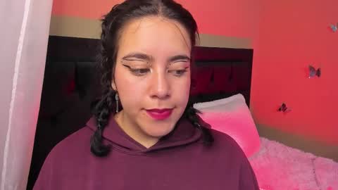 Hanah Montana Independent model online show from February 11, 3:27 pm