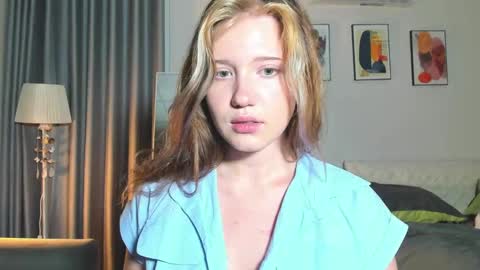 Snapshot of hanahwoods chatting on February 26, 8:58 pm hanahwoods online show from February 26, 8:58 pm