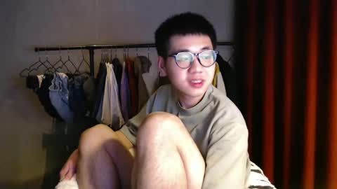 Snapshot of handsome_mannn chatting on January 13, 10:24 pm handsome_mannn online show from January 13, 10:24 pm