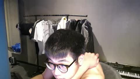 Snapshot of handsome_mannn chatting on September 11, 7:04 pm handsome_mannn online show from September 11, 7:04 pm