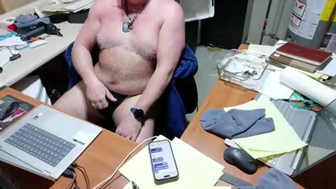 hank6160 online show from March 2, 6:25 pm