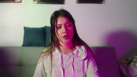 Hanna  online show from March 19, 12:27 am