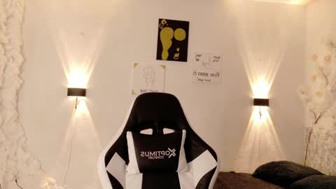 rachell owen0 instagram online show from March 25, 4:30 am