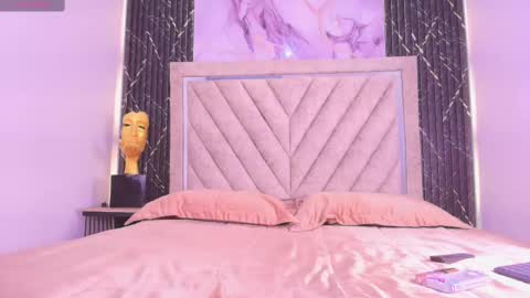 Snapshot of hanna_evanns_ chatting on September 8, 8:19 pm Hanna online show from September 8, 8:19 pm