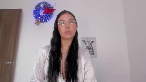 HANNA online show from December 19, 6:47 pm