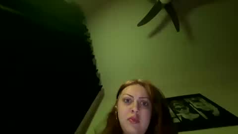 Snapshot of hannababy23 chatting on October 14, 3:09 am hannababy23 online show from October 14, 3:09 am