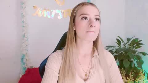 Snapshot of hannah_026 chatting on October 7, 2:02 pm Hannah 027 online show from October 7, 2:02 pm