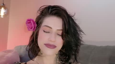 Hannah  online show from April 2, 12:40 am