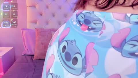 Snapshot of hannah_jonhson_1 chatting on March 1, 4:58 am Hannah online show from March 1, 4:58 am