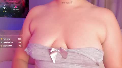 Snapshot of hannah_jonhson_1 chatting on February 23, 8:44 pm Hannah online show from February 23, 8:44 pm