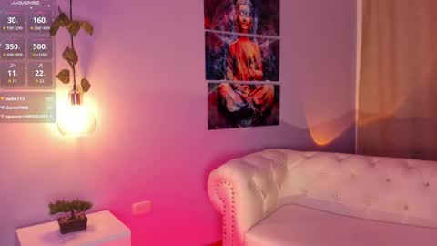 Snapshot of hannah_jonhson_1 chatting on February 18, 11:11 am Hannah online show from February 18, 11:11 am