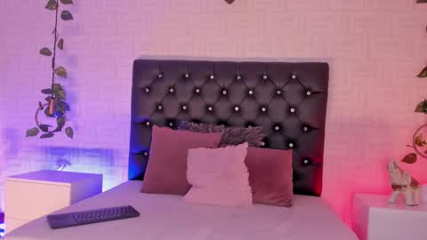 Snapshot of hannah_jonhson_1 chatting on February 4, 3:26 pm Hannah online show from February 4, 3:26 pm