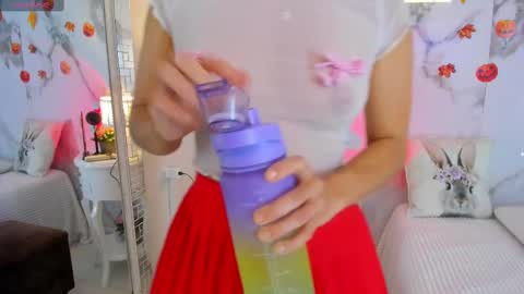 Hannahill69 online show from October 22, 5:21 am