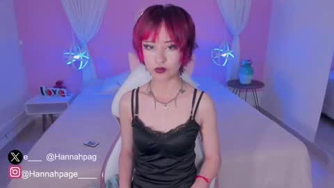 Snapshot of hannahpage chatting on February 12, 12:12 pm Hannah online show from February 12, 12:12 pm