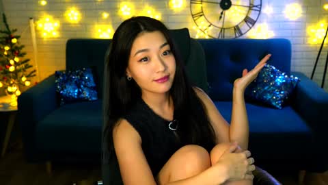 hannarosie online show from December 27, 9:11 pm