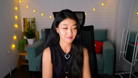 hannarosie online show from September 12, 7:38 pm