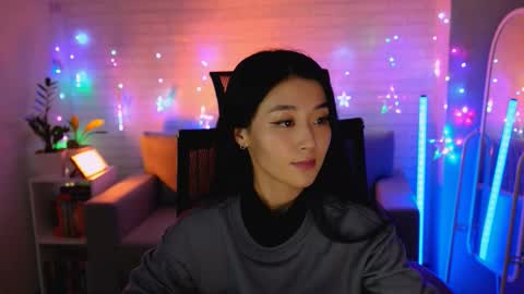 hannarosie online show from November 30, 6:15 pm