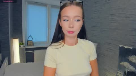 Hanna online show from October 2, 7:51 am