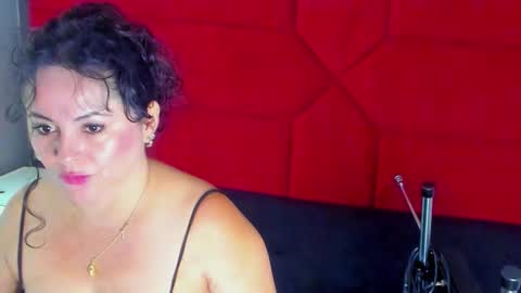 Hanny  online show from February 7, 2:14 am