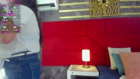 Hanny  online show from March 26, 2:39 am