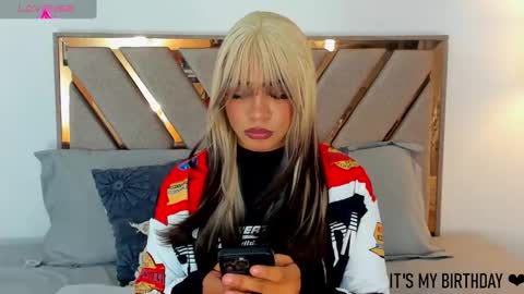 Snapshot of hanz_sex chatting on December 10, 9:00 pm Hanz online show from December 10, 9:00 pm