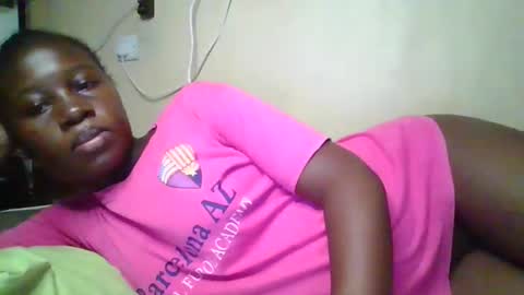 happy_dimple online show from October 26, 8:30 pm