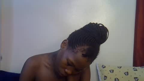 happy_kienyeji online show from December 20, 3:24 am