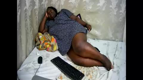 happysonia online show from November 11, 11:56 am