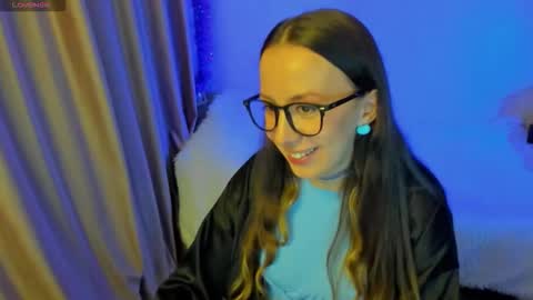 Stephanie online show from October 24, 5:57 pm